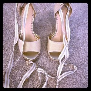 Lilly Pulitzer size 9 summer espadrille